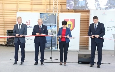 Zdjęcie do Uroczyste otwarcie hali sportowej w Liścu Wielkim